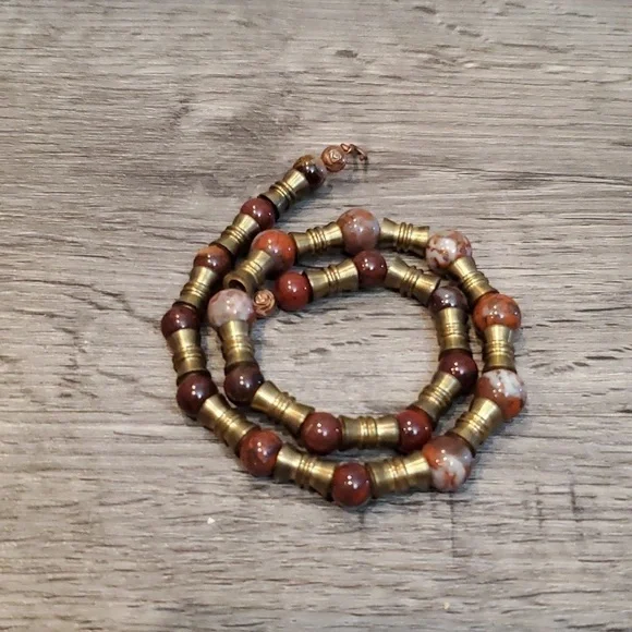 🦋NIB TIGER EYE BRASS NECKLACE